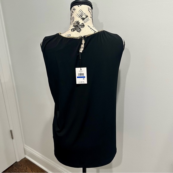 Calvin Klein Sleeveless Pleated Top with Chain (black with gold chain) XL - Picture 3 of 5